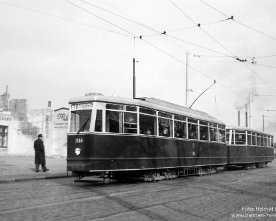 ha023.web HHA: Der vierte Serien-V6 3066 mit V6B 1336 (Linie 3) am Wandsbeker Markt vor der vom Urgroßvater des Fotografen gegründeten Weinhandlung, damals Lübecker Str....